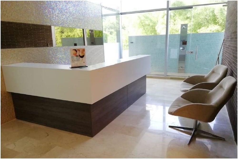 Estelar La Torre Suites Medellin Ngoại thất bức ảnh