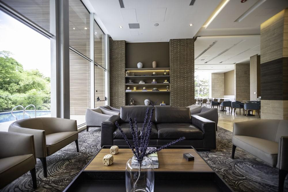 Estelar La Torre Suites Medellin Ngoại thất bức ảnh
