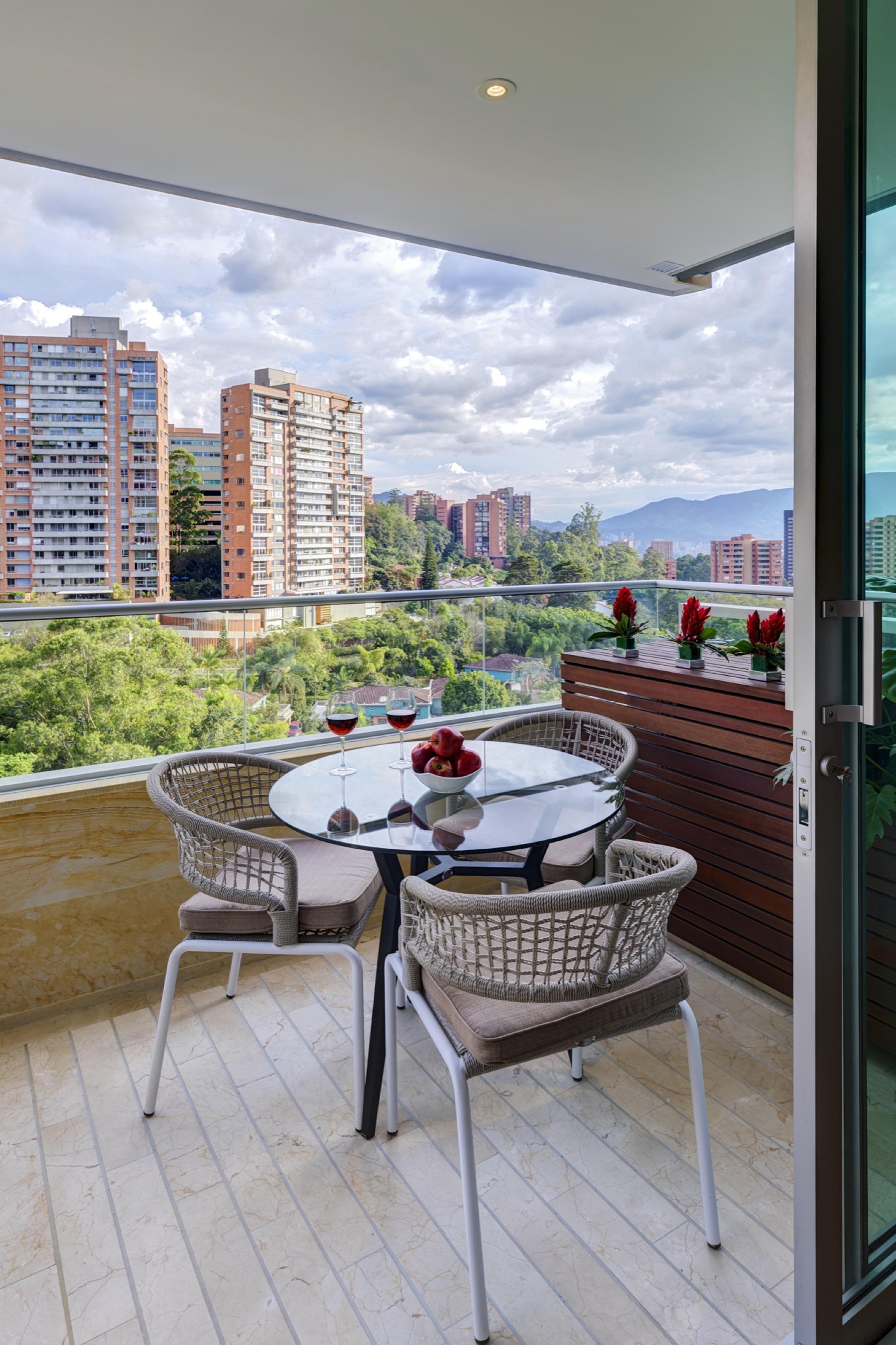 Estelar La Torre Suites Medellin Ngoại thất bức ảnh
