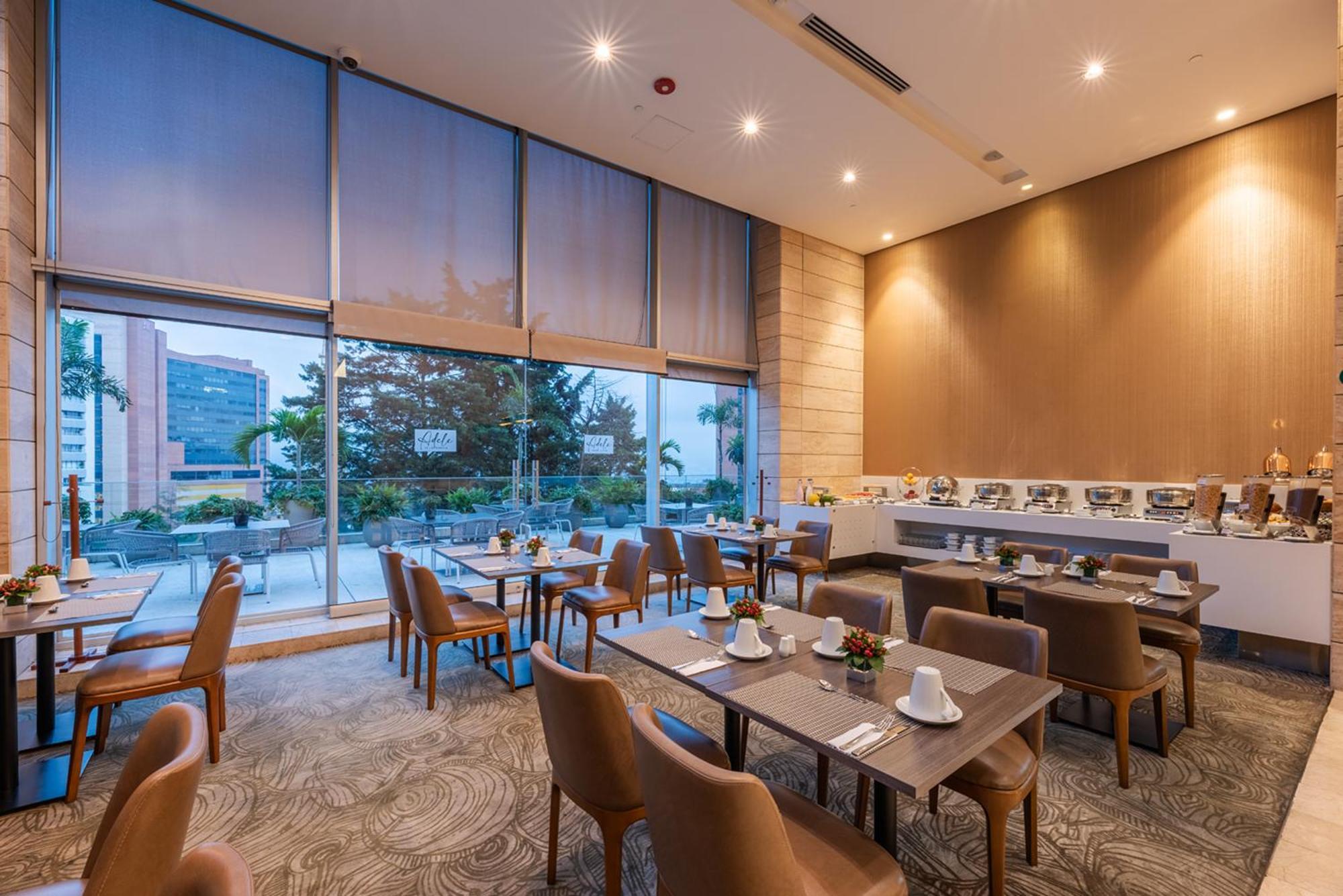 Estelar La Torre Suites Medellin Ngoại thất bức ảnh