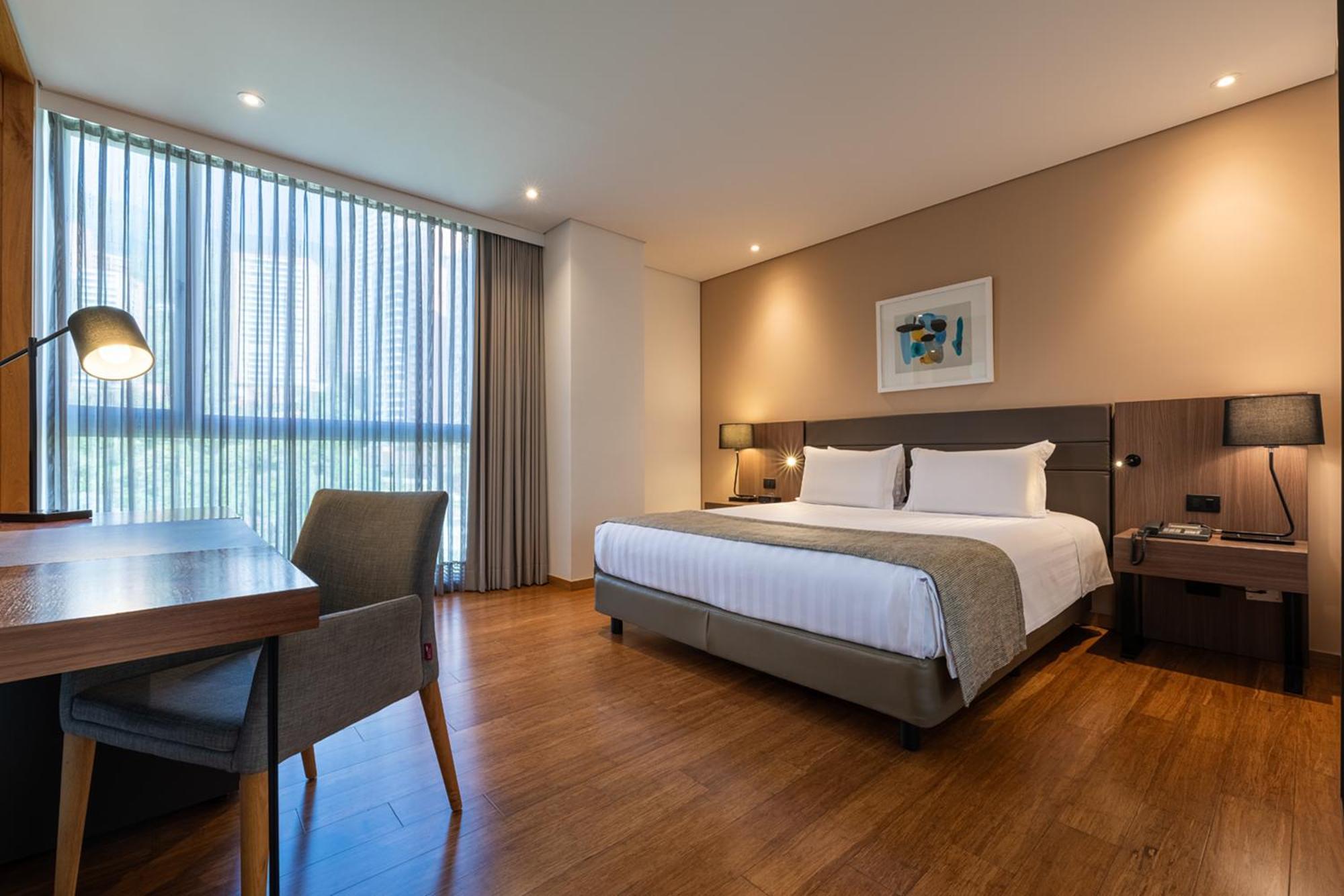 Estelar La Torre Suites Medellin Ngoại thất bức ảnh